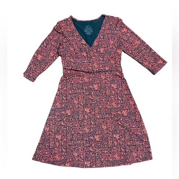 Patagonia Dresses & Skirts - Patagonia Margo three-quarter length sleeve dress. Size S.